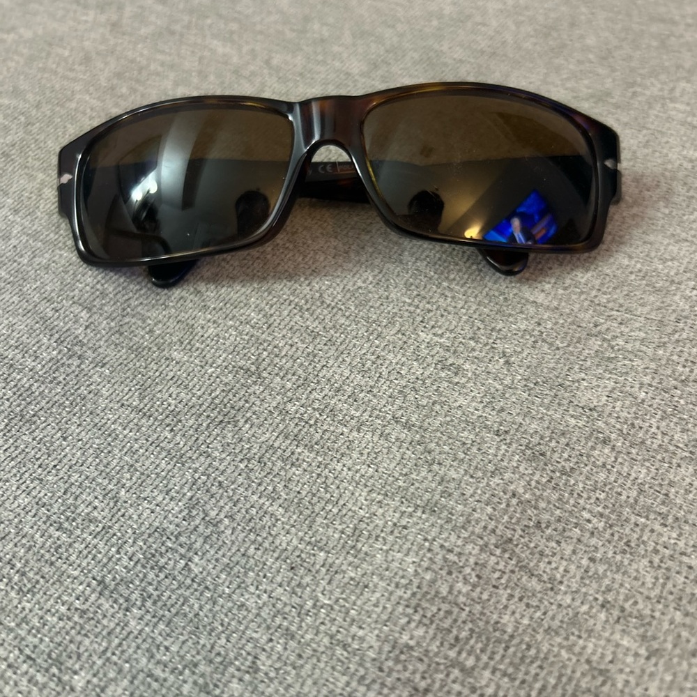 Men’s PERSOL Rectangular Tortoise Polarized Sunglasses w/ Case Included